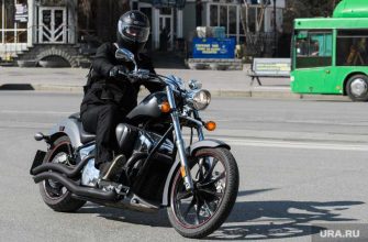 В Госдуме хотят наказывать мотоциклистов за опасное вождение