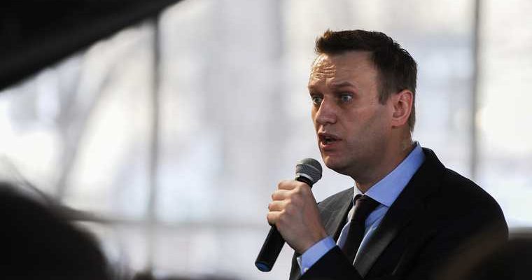 Разработчик Новичка назвал версию отравления Навального чушью