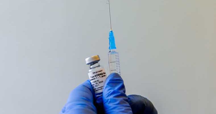 Всероссийская вакцинация от коронавируса начнется до конца недели