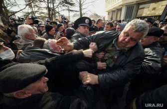 дума Асбеста Свердловская область драка &laquo;Единая Россия&raquo; КПРФ