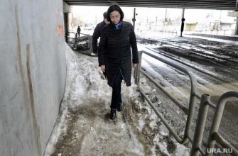 Челябинск Котова зима весна уборка снега тротуар дороги снегопад