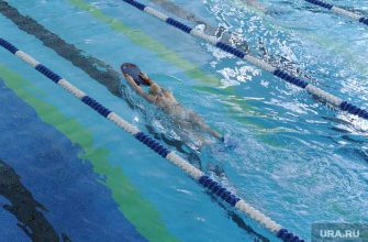 Челябинск бассейн Строитель женщина умерла смерть инсульт скорая