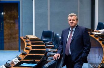 Глава Нижневартовска Тихонов отставка ХМАО губернатор Югры Комарова экс-глава Сургута